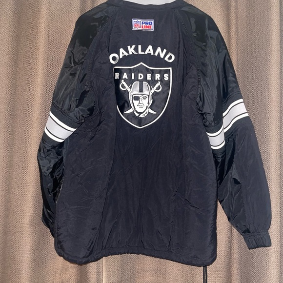Oakland Raiders Starter Jacket - Picture 8 of 9